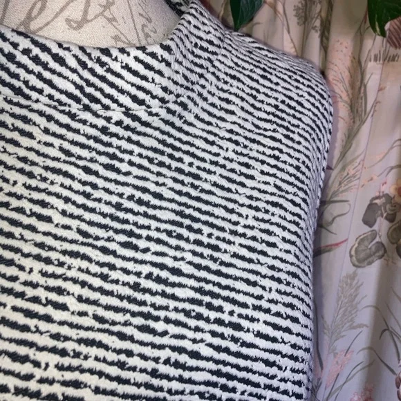 Sharagano Plus Size Sleeveless Textured Sheath Dress Black White sz 16 - Picture 6 of 8